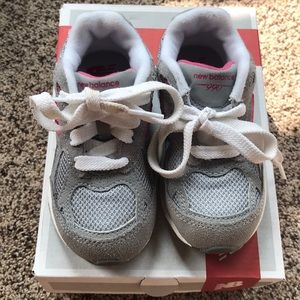 Toddler girl new balance tennis shoes